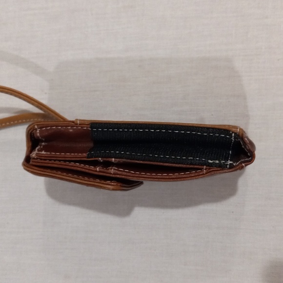 Cell Phone Case - Picture 4 of 8